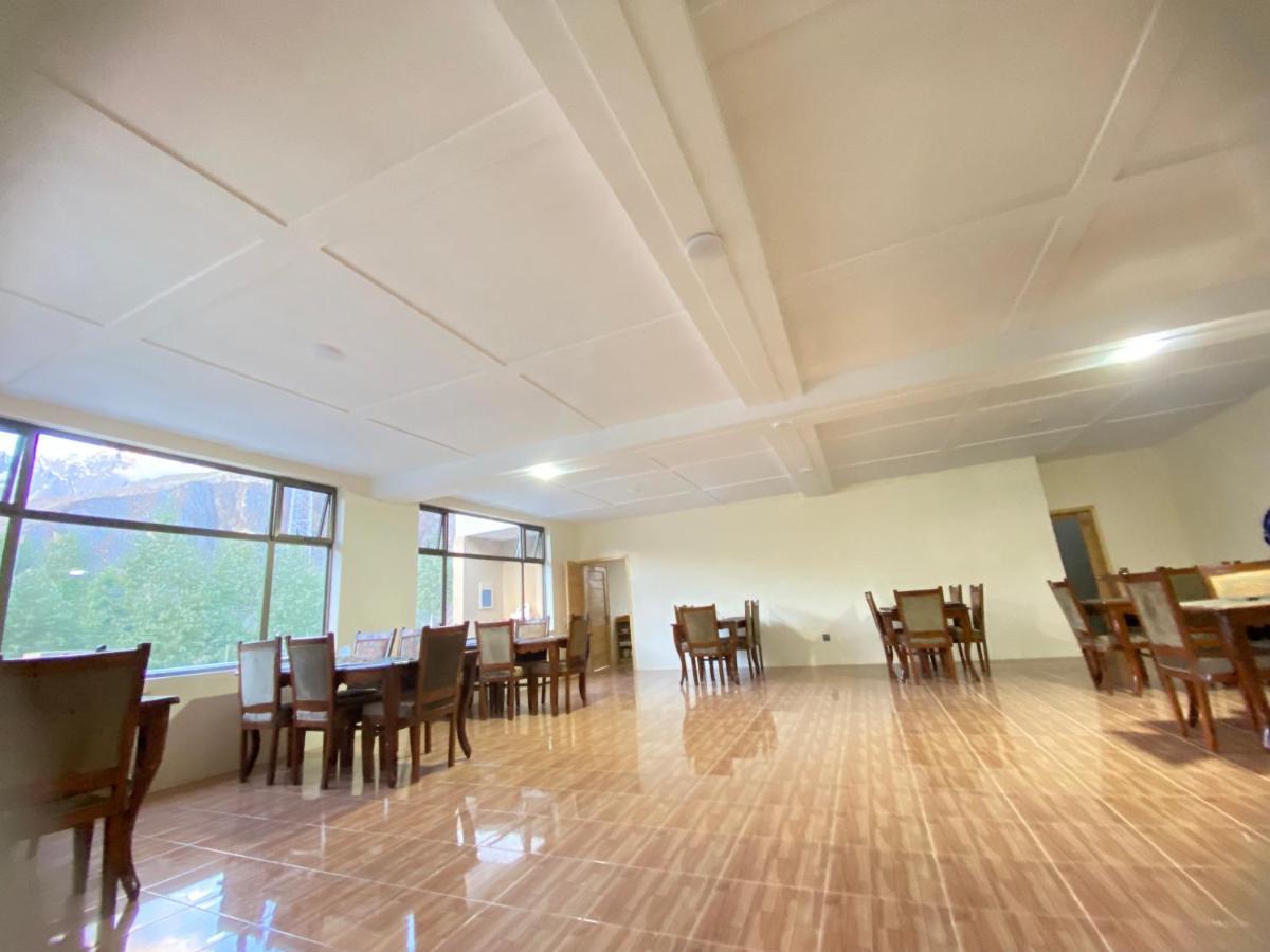 Apex Hotels And Resorts Hussaini Karimabad  Экстерьер фото