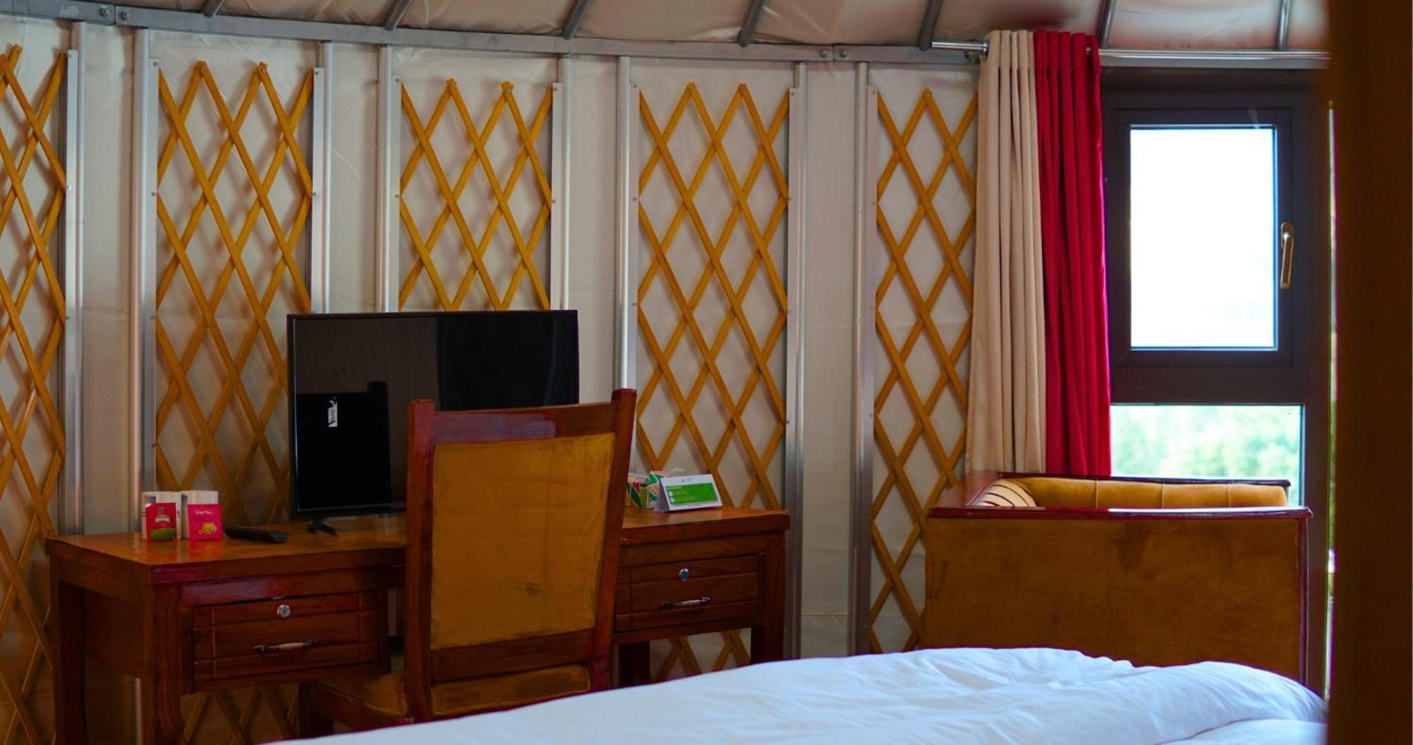 Apex Hotels And Resorts Hussaini Karimabad  Экстерьер фото