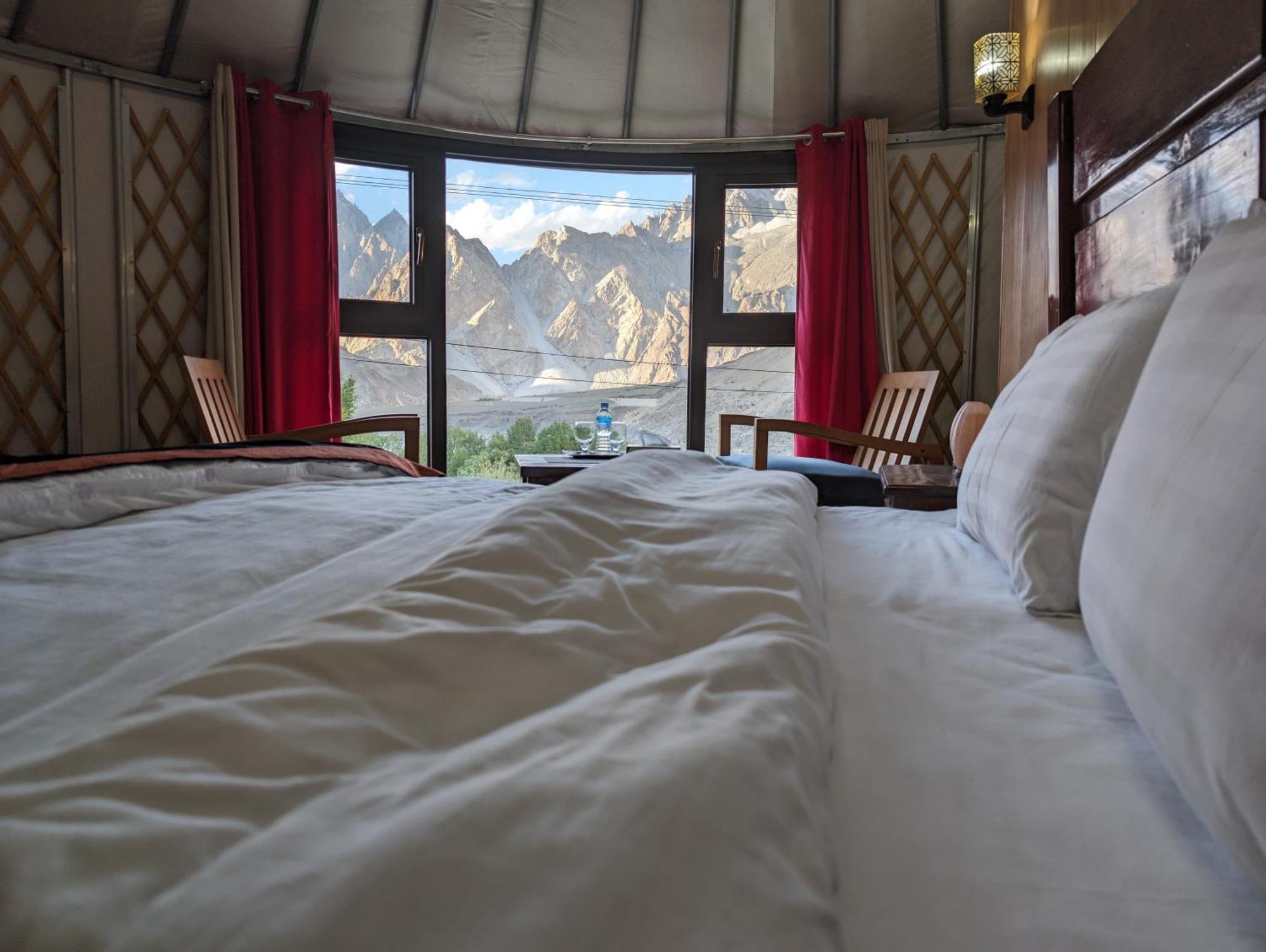 Apex Hotels And Resorts Hussaini Karimabad  Экстерьер фото