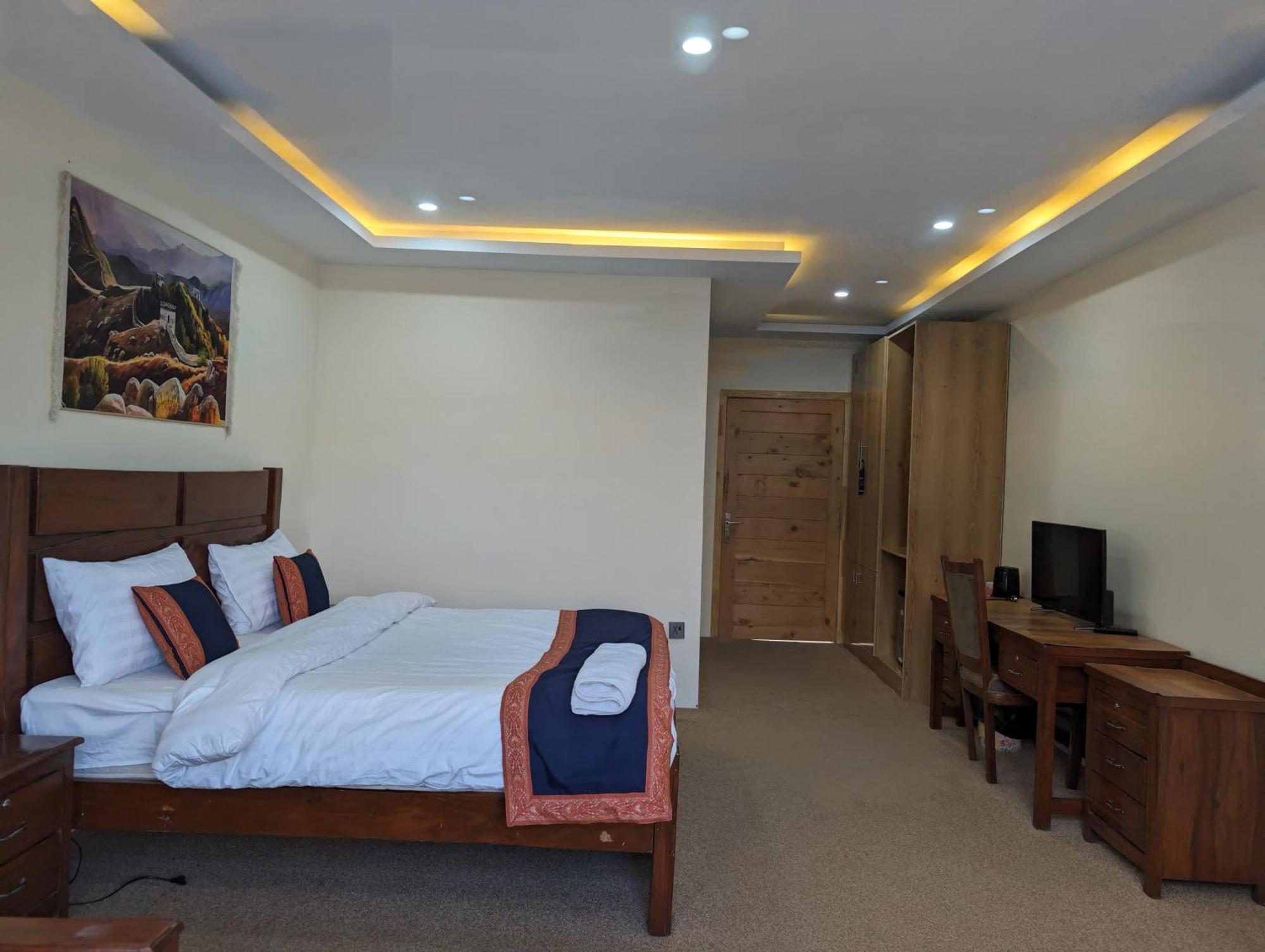 Apex Hotels And Resorts Hussaini Karimabad  Экстерьер фото