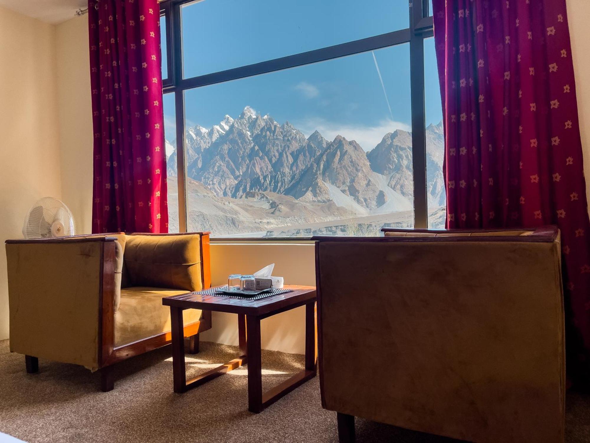 Apex Hotels And Resorts Hussaini Karimabad  Экстерьер фото
